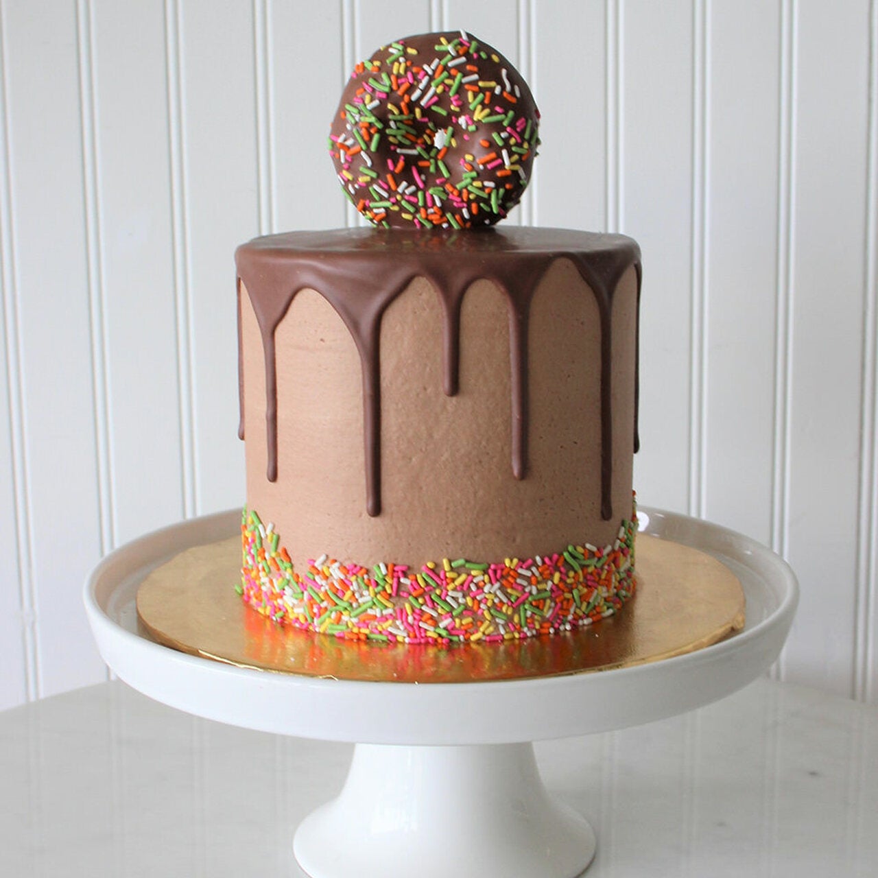 Gorgeous Donut Cake Tutorial